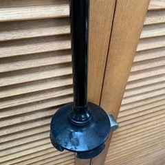 高齢者用滑り止め4脚杖　伸縮可能の画像