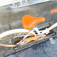 【JM925】GRAPHIS (グラフィス) Ribbon 折り畳み自転車 24インチ オレンジ オートライト simano社6段変速の画像