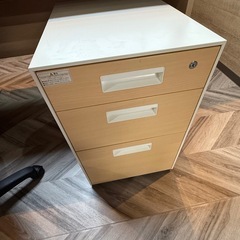 オフィス用テーブル椅子セットの画像