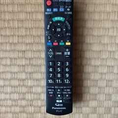 パナソニックテレビ ジャンク品 TH-39A305 電源入れるとすぐ画面消えますの画像