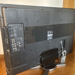 ジャンク品 SHARP AQUOS 液晶カラーテレビ  リモコン付き の画像