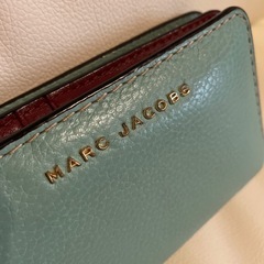 美品　マークジェイコブス　二つ折り財布　ウォレット　ミントグリーン　バーガンディの画像