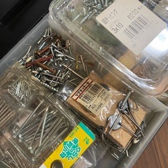 工具セット★ドライバーやメジャー、ネジなど色々の画像