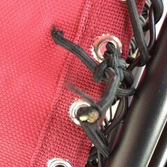 419 Amazonベーシック リクライニングチェア レッド 軽量 折りたたみ ハイバック ヘッドレスト無し キャンプ アウトドア用品の画像