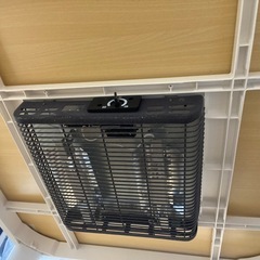 こたつにもなるローテーブルの画像