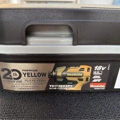 マキタ　20周年　インパクトドライバ　プレミアムイエロー　18Vの画像