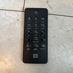 美品⭐️サウンドバー　JBL Bar Studio 2.0chの画像