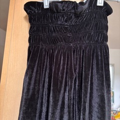 ベロア素材パンツの画像