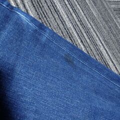 140cm　ユニクロ　ウルトラストレッチソフトジーンズ　デニム　長ズボンの画像