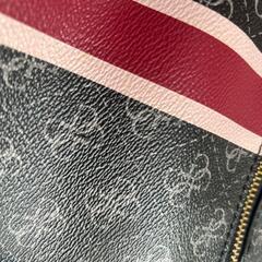 【GUESS】ゲス　VIKKY　BACKPACK　ビッキー　バックパックリュックの画像