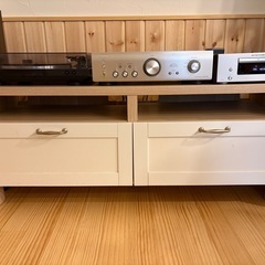 IKEAのテレビ台の画像