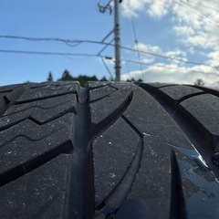 22インチタイヤ付きホイールの画像