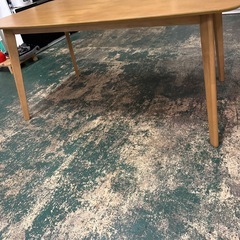 定価2.5万！幅150cm！ニトリのダイニングテーブル！の画像