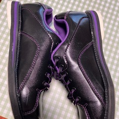 ボウリングシューズ　23センチの画像