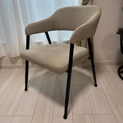 ベージュ】ニトリ 肘付きダイニングチェア イジー BE ベージュ アーム