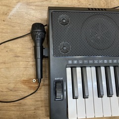 電子ピアノ　の画像