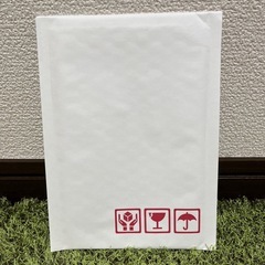 梱包資材（緩衝材付き封筒／48枚セット）の画像
