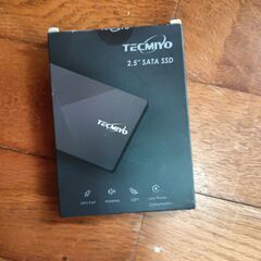 お得！！新品SSD250GB×１個/中古SSD256GB×2個/1TBHD×2個　※ばら売りも可能です。の画像