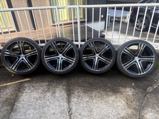 ⭐︎値下げ⭐︎LEGZAS⭐︎20インチタイヤホイール