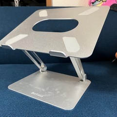 BoYata ノートパソコンスタンド 折りたたみ式 17インチまでに対応 東京都府中市の画像