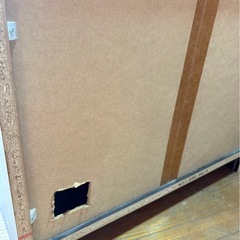 L1405 キャビネット 収納棚 ガラス扉 穴ありの画像