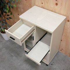 ≪zyt2635ジ限≫ ミニキッチンカウンター 幅60cm キャスター難あり　　　食器棚/レンジ台/炊飯器台/コンパクト/おしゃれ/一人暮らし/中古家具/リユースストレージ仙台 071207-09の画像