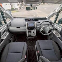 トヨタ　ヴォクシー　新規車検付きの画像