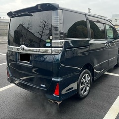 80系後期 ヴォクシー ZS煌 4WDの画像