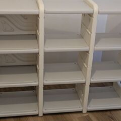 【早期終了あり】おもちゃ収納棚（トラック型）の画像