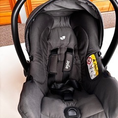 joie チャイルドシート 新生児 ベース付きの画像
