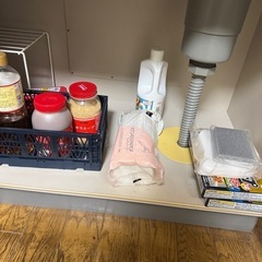 美容パック、工具、文房具、ライターの画像