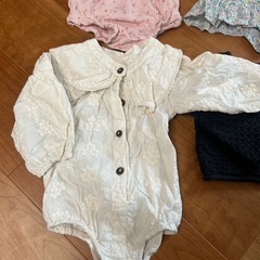 6~12ヶ月子供服👗💞GAP3着ブランド不明1着の画像