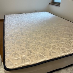 マットレス ダブルの画像