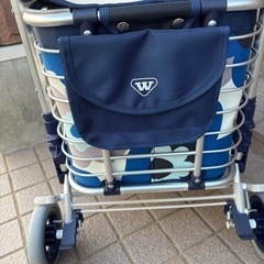 シルバーカー　高齢者　介護用品　使用回数数回の画像