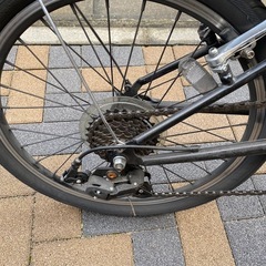 アサヒサイクル 折りたたみ自転車 ミニベロ　FOLDING DP780 20型 外装7段変速 DP780 COMPACT OD207B 20-1.2HE 定価59,940円の画像