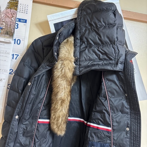 TOMYダウン
