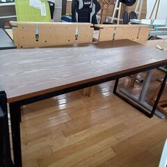 ★リユースのサカイつくば店★TK7691  デスク ブラウン H72×D61×W151 クリーニング済みの画像