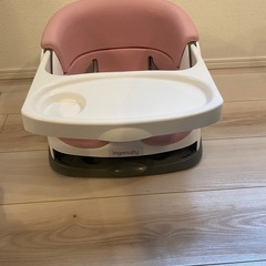 【美品】ベビーチェア　ベビーローチェア　ベビーソファ　バンボ　テーブル付の画像