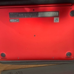 ASUS EeeBook X205TA ノートパソコン 小型軽量モデルの画像