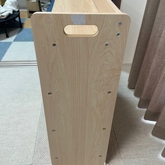 おもちゃ収納棚の画像