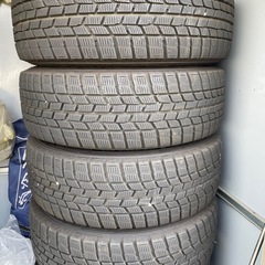 ステップワゴンに！20年製スタッドレスタイヤセットの画像
