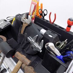 工具いろいろ詰め合わせ　アストロ手提げ工具ケース付属　サビ・よごれ・未使用品あり　【非対面取引です】の画像