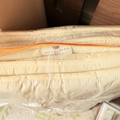 ニトリ 敷布団 ノーブランドまくら 2点セットの画像