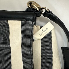 kate spade ストライプ ショルダーバッグの画像