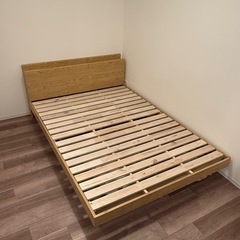 ベッドフレーム