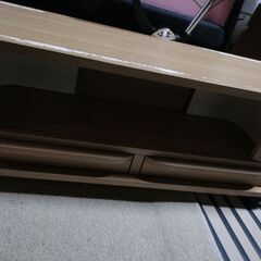 テレビ台　蛇腹式扉の画像