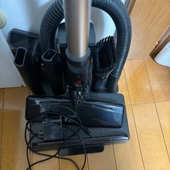 [美品]充電式　サイクロン掃除機の画像