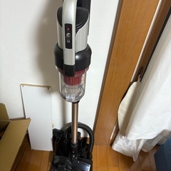 [美品]充電式　サイクロン掃除機の画像