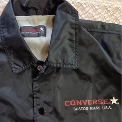 CONVERSE 黒 ナイロンジャケットの画像