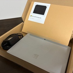 surface  go 3  キーボード　充電器　付きの画像